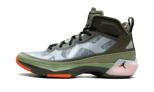 Air Jordan 37 "UNDEFEATED - Flight Jacket"