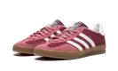 Gazelle Indoor "Maroon"