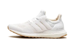 UltraBoost 1.0 "White Gum"