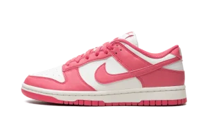 Nike Dunk Low. WMNS "Pink"