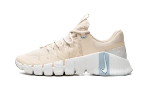 FREE METCON 5 WMNS "Sanddrift"