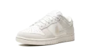 DUNK LOW WMNS "Ridescent Swoosh"