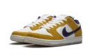 SB Dunk Low "Laser Orange"