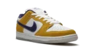 SB Dunk Low "Laser Orange"