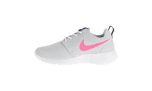 Roshe One WMNS "Pure Platinum/Laser Pink"