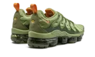 AIR VAPORMAX PLUS MNS WMNS