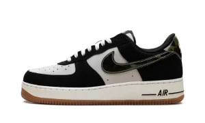 Air Force 1 Low '07 LV8 "Black Patent Camo Swoosh"