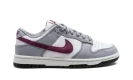 DUNK LOW WMNS "Pale Ivory / Redwood"