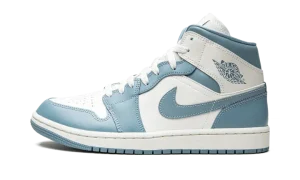 AIR JORDAN 1 MID WMNS "UNC"