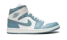 AIR JORDAN 1 MID WMNS "UNC"