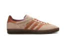 Gazelle Indoor "Warm Sandstone Craft Ochre"