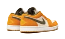 Air Jordan 1 Low SE "Light Curry"