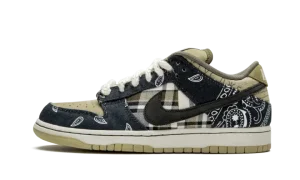 SB Dunk Low "Travis Scott"
