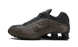 Shox R4 WMNS "Ironstone Off Noir"