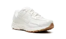 WMNS Nike Zoom Vomero 5 "SAIL GUM"