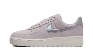 Air Force 1 WMNS "Platinum Violet"