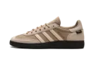 Handball Spezial "Cardboard Crystal Sand"