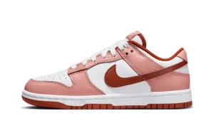 DUNK LOW WMNS "Red Stardust"