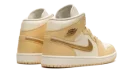 AIR JORDAN 1 MID WMNS "Pale Vanilla"