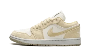 Air Jordan 1 Low WMNS "Team Gold / Sail"