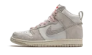 Dunk High SP "Notre - Light Orewood Brown"