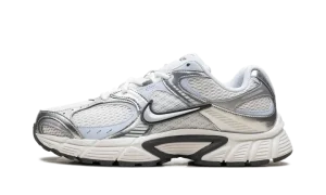 V5 RNR WMNS "Summit White Blue Tint Photon Dust Smoke Grey"