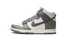 Dunk High SE (GS) "Grey/Sail"