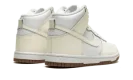 DUNK HIGH MNS WMNS "Sail / Gum"