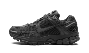 Zoom Vomero 5 WMNS "Triple Black"