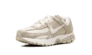 Zoom Vomero 5 WMNS "Beach Light Khaki"