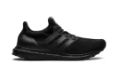 Ultra Boost 5.0 DNA "Triple Black"
