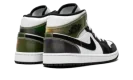 Air Jordan 1 Mid SE "Heat Reactive"
