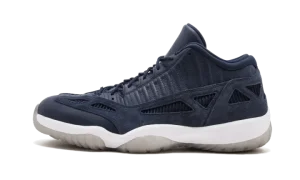 Air Jordan 11 Retro Low IE "Obsidian"