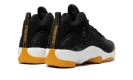 Air Jordan Jumpman Team 2 Low "Taxi"