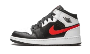 Air Jordan 1 Mid GS "Chile Red"