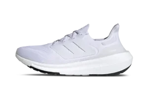 ULTRABOOST LIGHT "Black"