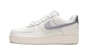 AIR FORCE 1 MNS WMNS "Metallic Purple"
