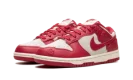 Dunk Low WMNS "Red Roses"