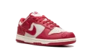 Dunk Low WMNS "Red Roses"