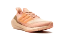 ULTRABOOST 21 MNS WMNS "Ambient Blush"