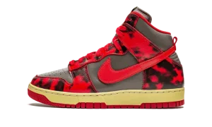 Dunk High 1985 SP "Acid Wash - Red"