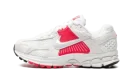 Air Zoom Vomero 5 WMNS "Siren Red"