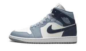 AIR JORDAN 1 MID WMNS "Two-Tone Blue"
