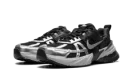 V2K Run WMNS "Black Metallic Silver"