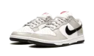 DUNK LO ESS WMNS "Light Iron Ore"