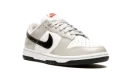 DUNK LO ESS WMNS "Light Iron Ore"