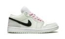 AIR JORDAN 1 LO SE WMNS "Barely Green"