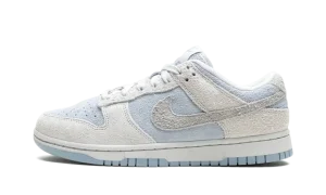 DUNK LOW WMNS "Suede - Photon Dust / Light Armory Blue"