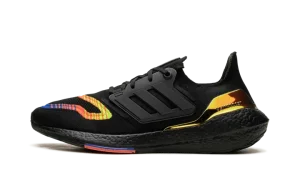 Ultra Boost 22 "Linear Energy Black"