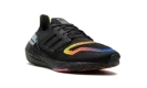 Ultra Boost 22 "Linear Energy Black"